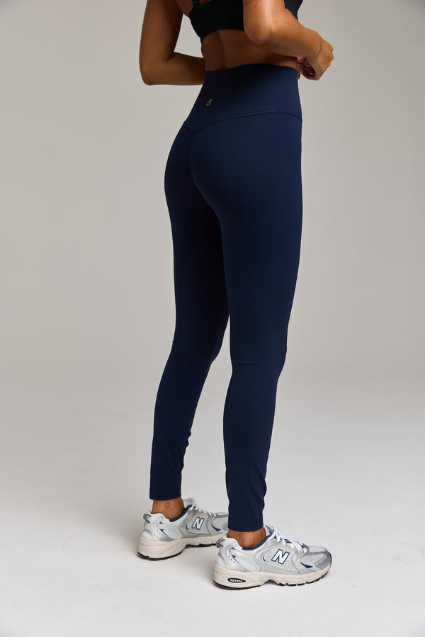 #Color_True Navy