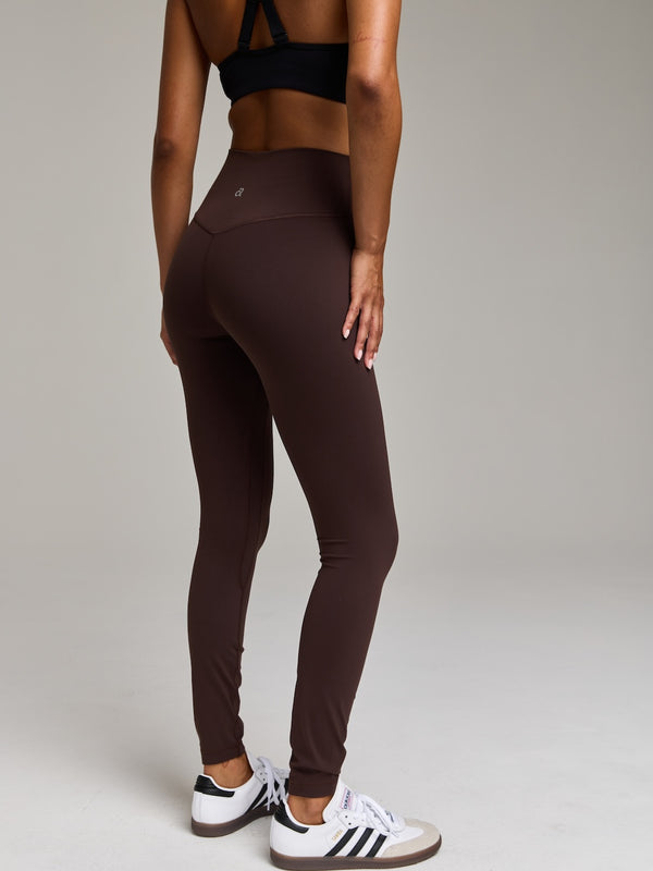Wenamelt Max High-Waist No Front Seam Legging 28 Inch - Alternate View